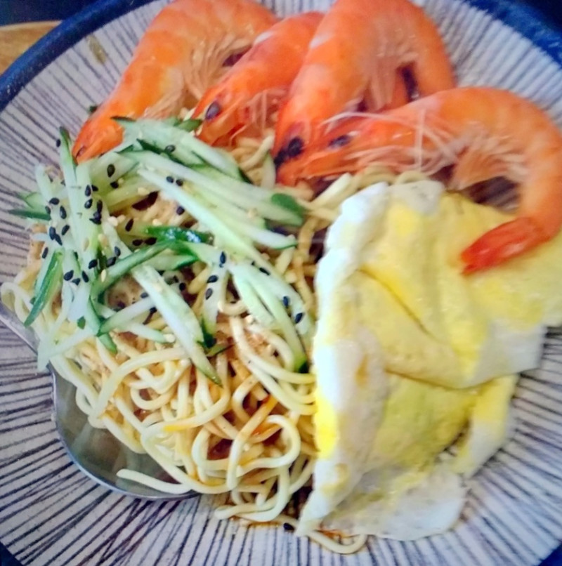 內壢美食[溫鮮涼麵]夏天的涼伴˙餐桌上的佳餚