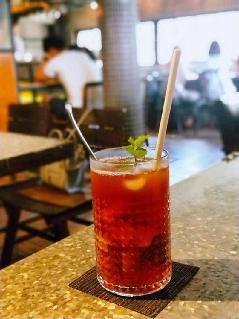 美食【新北市。散散步咖啡館】九份金瓜石咖啡廳｜老宅甜點。咖啡｜品嚐寧靜的悠閒步調