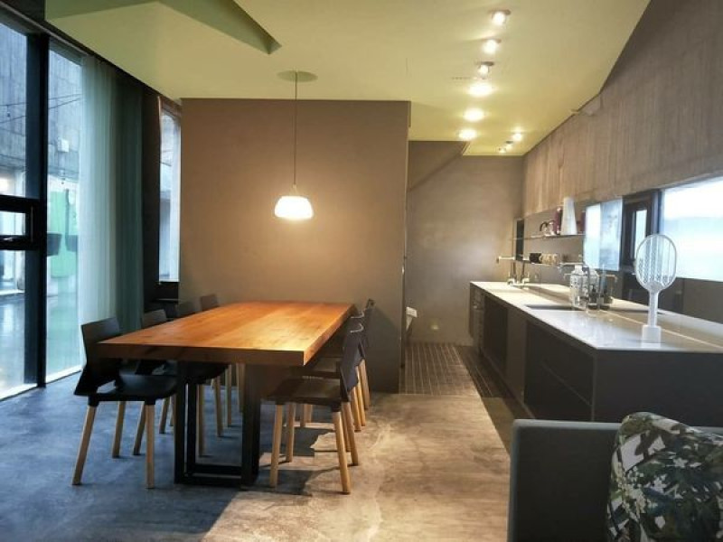 住宿【宜蘭。小國生活】包棟Villa｜田野遼闊景色｜好想在這定居｜18棵大樹