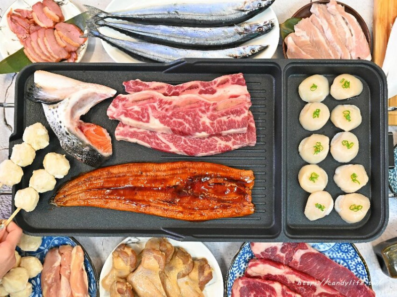 森川丼丼｜台中人氣平價日本料理推出超狂中秋烤肉組，整尾烤鰻魚，還有牛小排、生食級干貝等，近15種品項，物超所值！