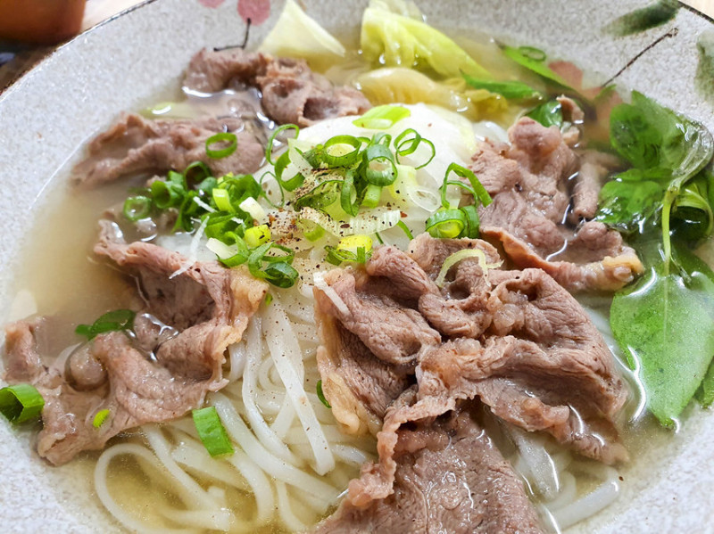 【台南小吃】食好康越南美食 越南河粉 隱藏版巷弄小店 近花園夜市