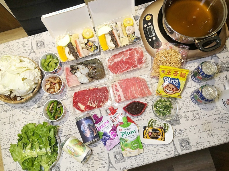 酷吉火鍋海陸酒酒生鮮套餐  佛心價399雙人套餐  六盎司大份量肉品  鮮蝦蛤蠣魚片海鮮盤  搭配海尼根無酒精飲料  外送火鍋免排隊