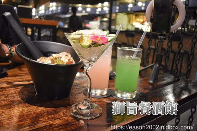 台北東區美食推薦。#獅旨餐酒館。逛街後的約會聖地，用餐氣氛佳，上流的服務品質。鎖住食材原始風味，透過創意巧思結合出的日式料理