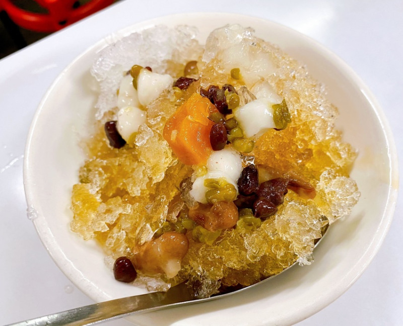 旅行食｜員林 蕃薯市八寶圓仔冰