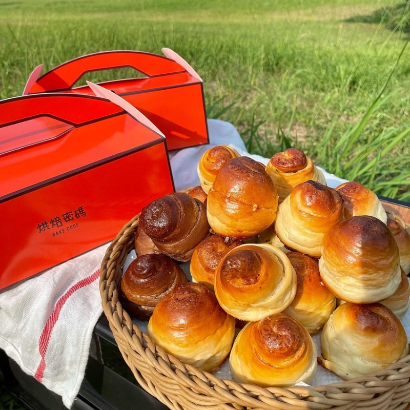 【人手一盒！秒殺推薦】一顆居然只要7元！超高 CP值的『烘焙密碼』台式烤饅頭，又香又酥，小心一吃停不下來 | 新竹美食 