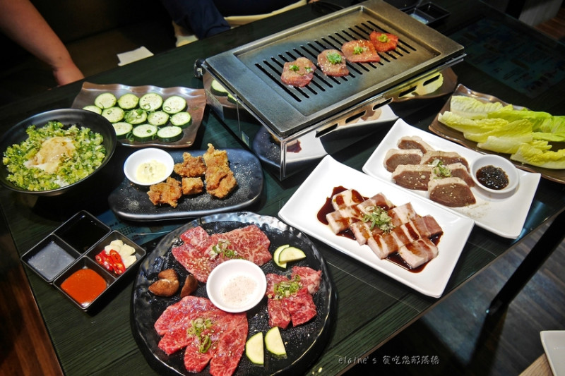 《大發燒肉》用打到骨折的價格，就可以吃到高品質每日現切冷藏澳洲和牛，從台北來吃都超划算