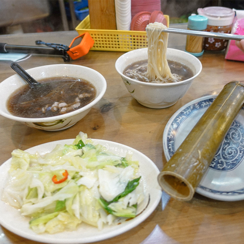 烏來美食。鄭記一碗小羊肉  烏來老街來碗暖心羊肉湯