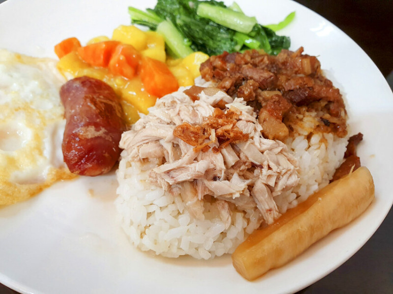 【高雄魯肉飯】京廚雞魯飯六合店 肥瘦參半的肉燥太陶醉 平價小吃/便當