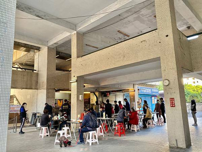 興安街美食第二彈 - 北五湖南四海，國宅裡的傳統早餐店