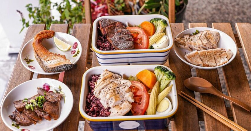 澄禾食光 |百元有找爽嗑輕食餐盒！台中北屯低GI健身餐，舒肥主食加上7種蔬菜好吃又飽足！ - 艾薇覓食趣