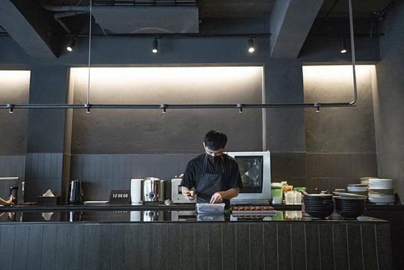 HUGH dessert dining 終於開放內用，想吃？先搶得到訂位再說