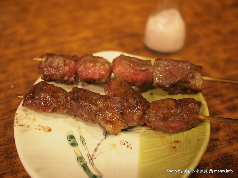 技術一流,啤酒喝不完! 每一道都爆汁的美味 ~ 台南中西區"邊疆燒烤"  完整內容: http://mshw.info/mshw/?p=5233#ixzz2Jm7ptiP3 Follow us: @m