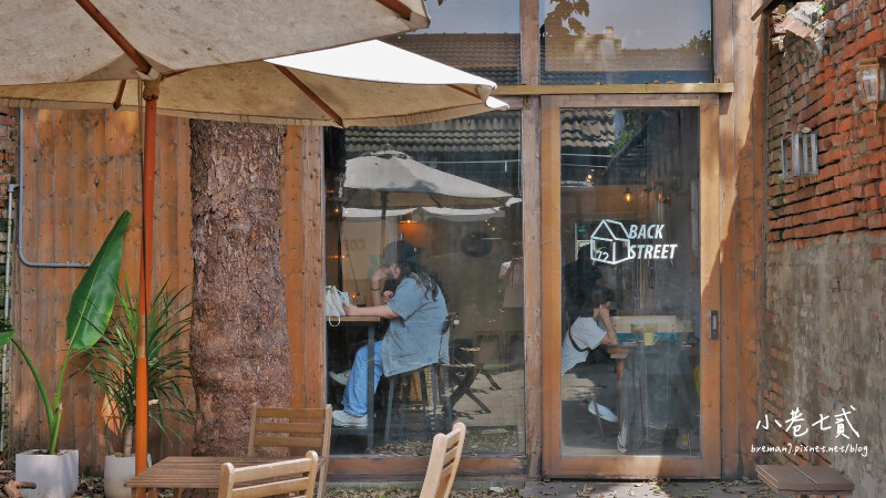 《彰化鹿港》小巷七貳Alley72│鹿港藏身巷弄深處有著絕美庭院的老宅咖啡館