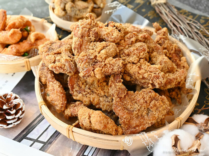 隱藏版三角骨｜堪稱台中最好吃三角骨在這裡！平均一分鐘賣出一份，晚來吃不到！