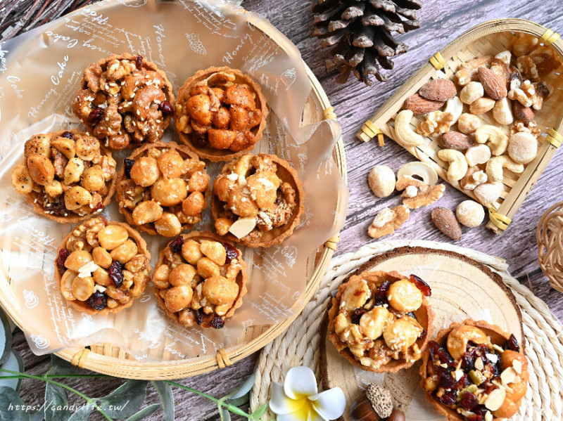 愛豆屋｜台南人氣伴手禮夏威夷豆塔快閃台中，超過8種口味任你選，快閃優惠搶便宜，現場填問卷整顆豆塔送給你～
