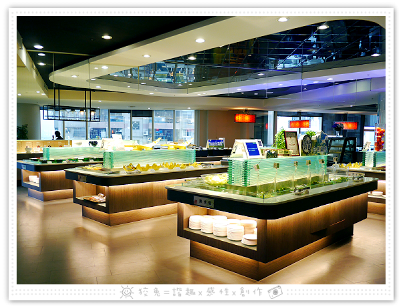 [台南食記] 精彩火鍋~二訪！全面嚴選高品質有機認證食材！多種蔬菜、海鮮、現打果汁、頂級進口冰淇淋吃到飽！