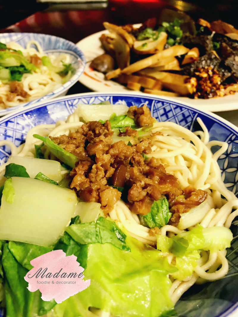 【台南】阿娥意麵：肉燥滿滿古早味乾麵 X 在地人懷舊老味道