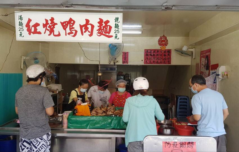 超推下飯又下酒的滷菜-嘉義光華路紅燒鴨肉麵