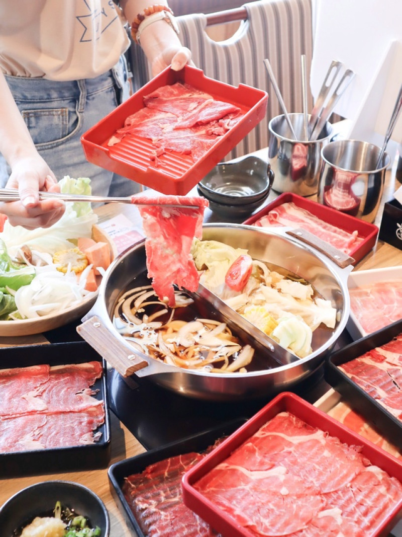[ 台北美食 ]涮乃葉日式涮涮鍋-信義區火鍋吃到飽！遵守防疫讓你安心吃飽～