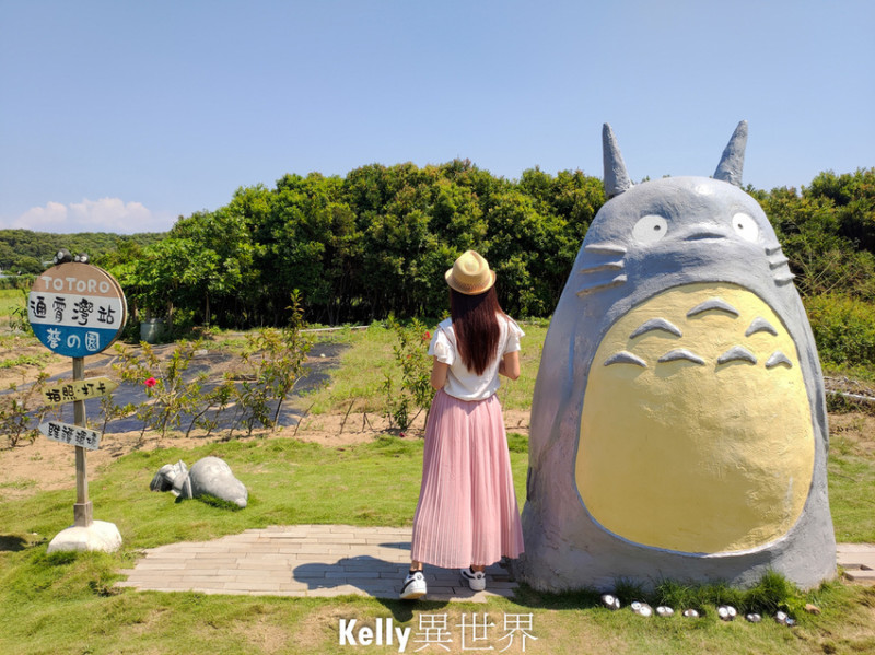 |苗栗通霄景點 龍貓公車站牌 藏匿於鄉間小路 吸晴又可愛必拍IG打卡景點|(內附路線圖)