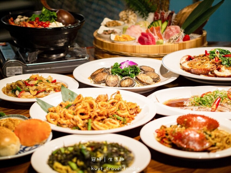 【漁聞樂日式海鮮料理】松山區日式料理推薦，一人800元，聚餐大啖海鮮桌宴，龍蝦鮑魚紅蟳！菜單