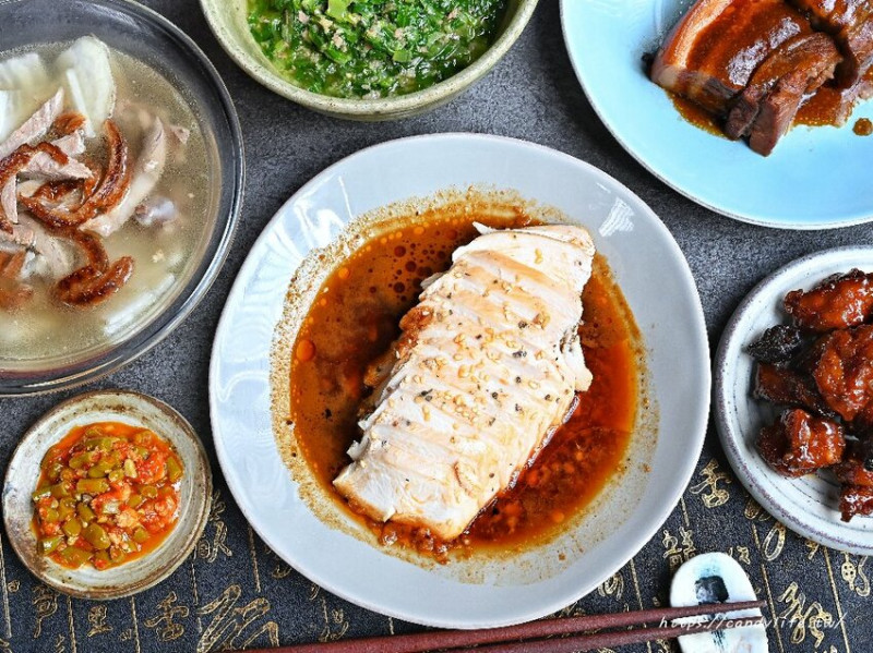 印月餐廳｜一開賣就瘋搶的冷凍料理包，經典佳餚神還原，簡單又方便，在家也能吃到一桌子好料～