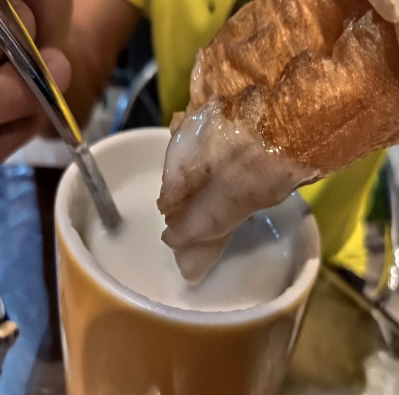 阿龍杏仁茶-台南永康/不用湯匙喝不行之超濃稠杏仁茶 - 潔絲蜜愛生活