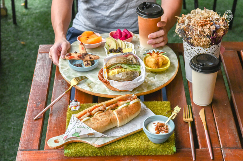 隱谷森林早餐烘焙：台中西屯區美食-2021新菜單！早午餐推薦！鄰近逢甲夜市，老饕才知道的平價大份量手作麵包早午餐，另有健身減肥的增肌減脂餐可選擇！ - 2A食旅日記