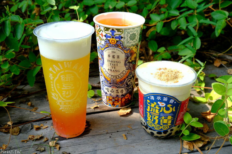 復古花磚杯手搖飲，清水茶香健行店新開幕，加1元多1杯，連三天限時優惠！