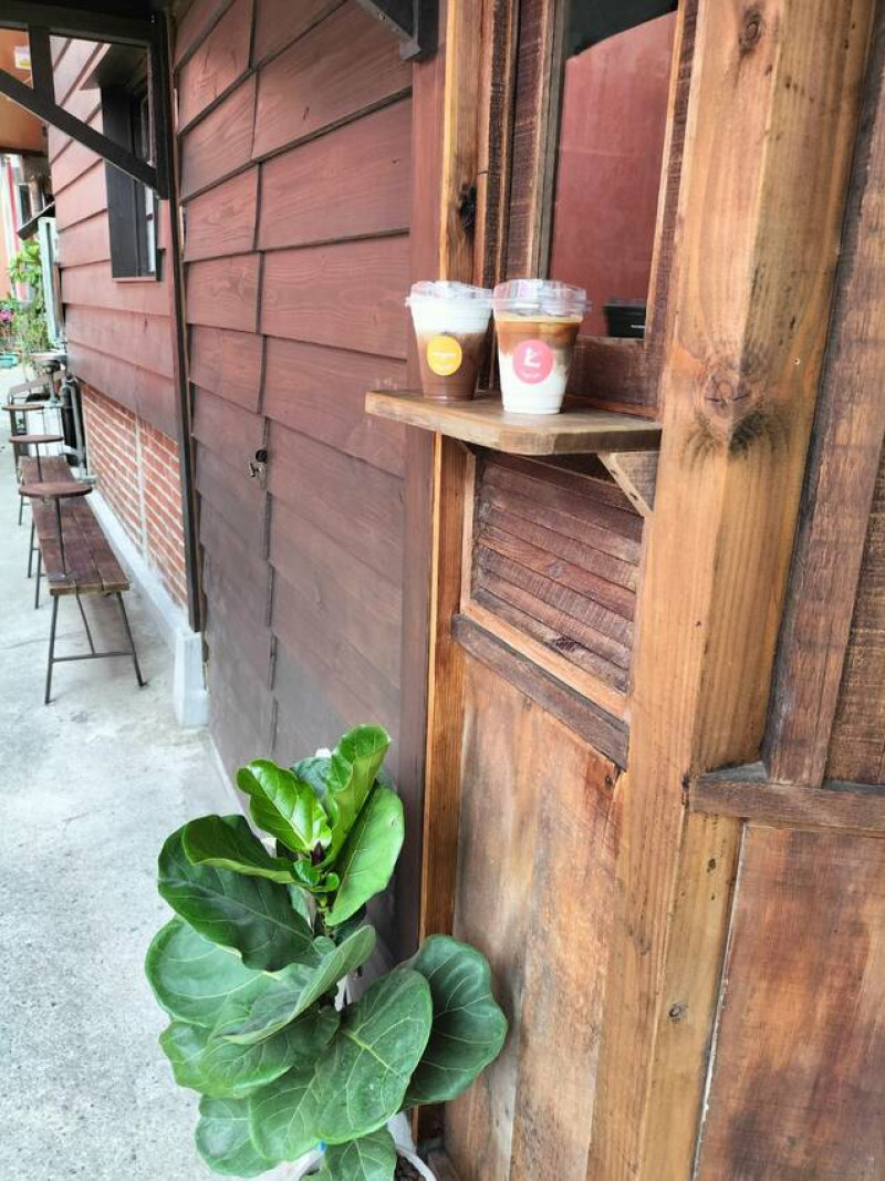 北榮街仁武宮廟旁日系文青咖啡外帶店-Supiidoスピード