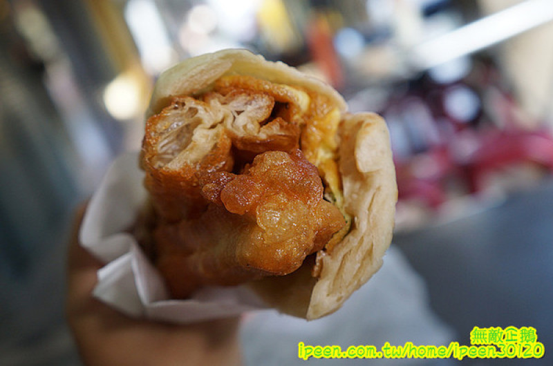 【台南-北區】排隊x老店重新開幕..低調的熟男生哥~大推燒餅油條+蛋...《生哥豆漿店》        
      