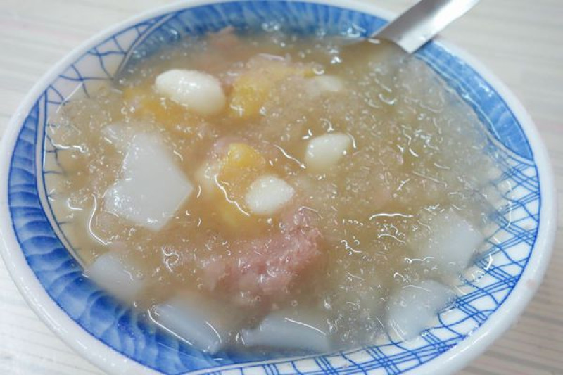 江水號八寶冰.米糕粥~大菜市裡的老字號