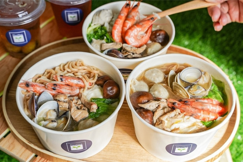 | 高雄美食 |隱藏在巷弄裡的文青小店/超澎湃的日式鍋燒湯頭超涮嘴/懋懋鍋燒