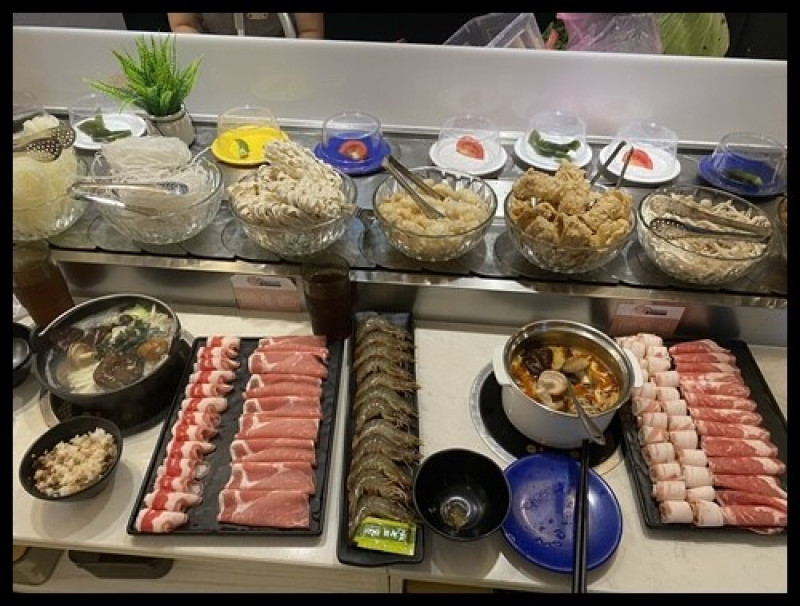 【一中火鍋/排隊美食推薦】【花漾轉轉鍋】不用離開座位,超豐盛美食【轉轉吃到飽】只要199元起,成為花粉還有