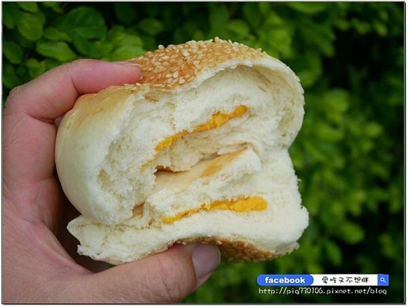 【宜蘭/美食】五結燒餅店老闆本人開的店！在地宜蘭人會吃的銅板價點心/紮實耐嚼烤饅頭~五結碳烤燒餅-宜蘭店