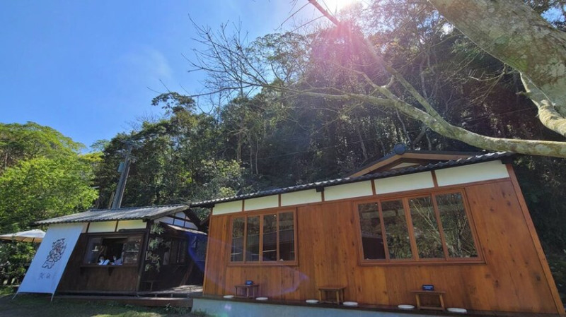 偽出國秘境！一秒飛日本京都，還有現烤小湖怪紅龜粿，沒預約吃不到唷！！