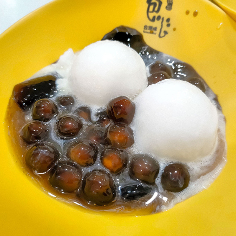 宜蘭美食。魏姊包心粉圓  宜蘭必吃的在地美食  裹著Q彈外皮的紅豆粉圓