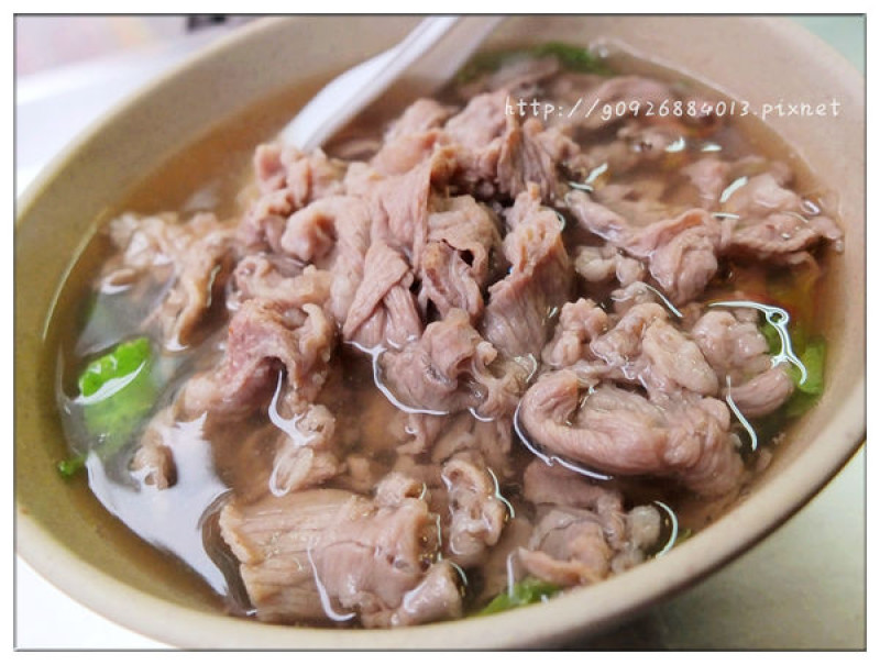 【宜蘭-羅東】羅東夜市。在地美食。人氣排隊店「阿灶伯」 VS 「羊舖子」外地人必吃的當歸羊肉湯 & 沙茶羊肉飯 食在好味道!!!