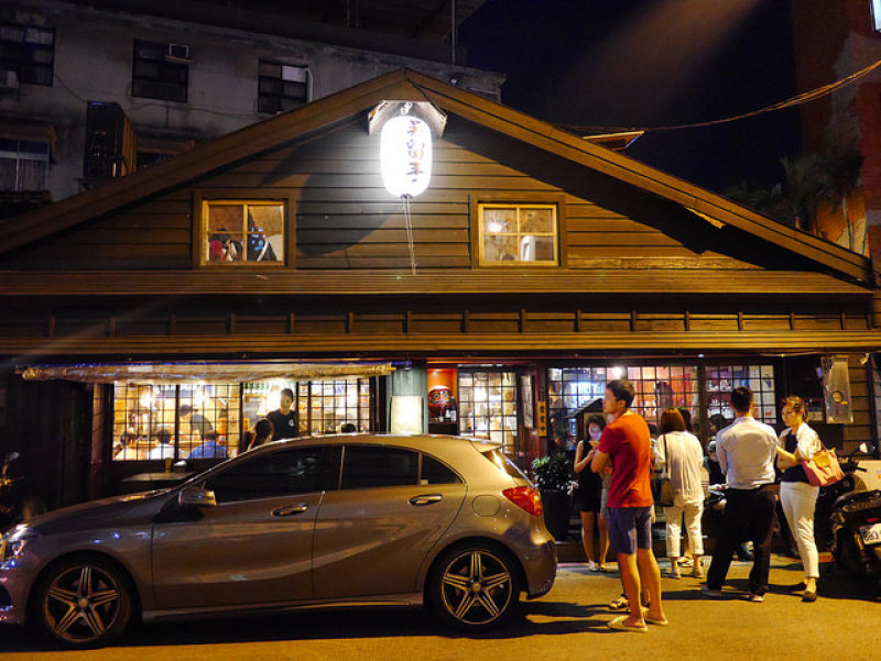 人氣爆滿居酒屋名店-吳留手