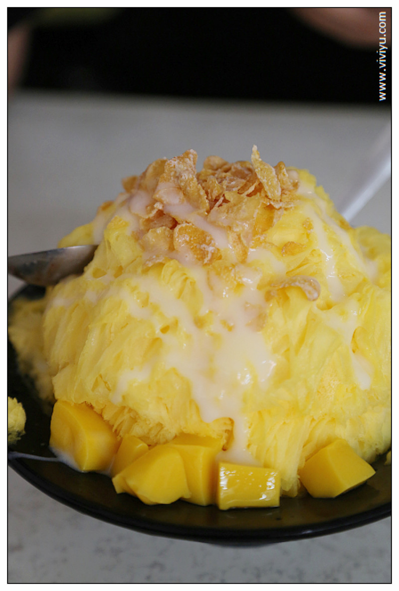 [宜蘭．美食]小水牛優質雪花冰&玉田碳烤香腸~人氣小吃