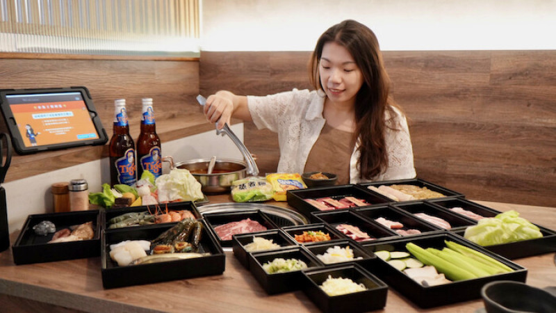 [板橋] 赤富士日式燒肉鍋物 板橋店｜板橋火烤吃到飽推薦，tiger台虎啤酒喝到飽！