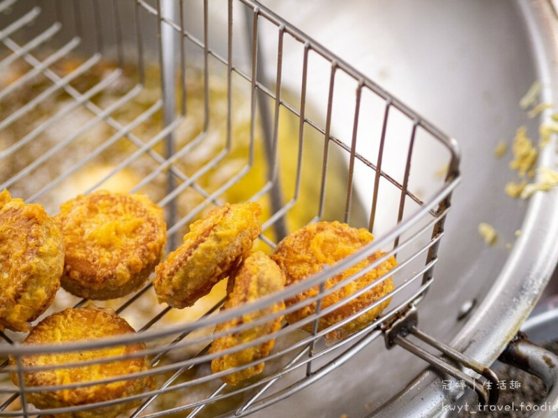 【白糖粿小舖】歸仁美食，兩小時就賣光！？太晚來吃不到的超人氣手作芋餅地瓜包│菜單