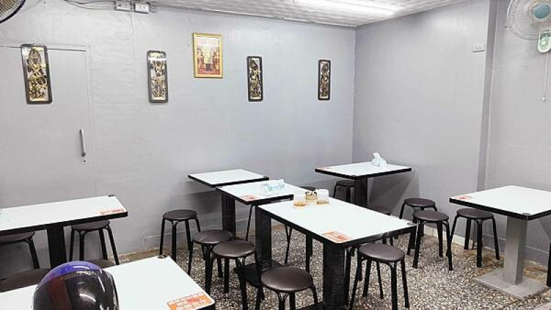 【新店美食】泰滿意 泰式美食館-網路評價4.4顆星的高評價泰式料理店