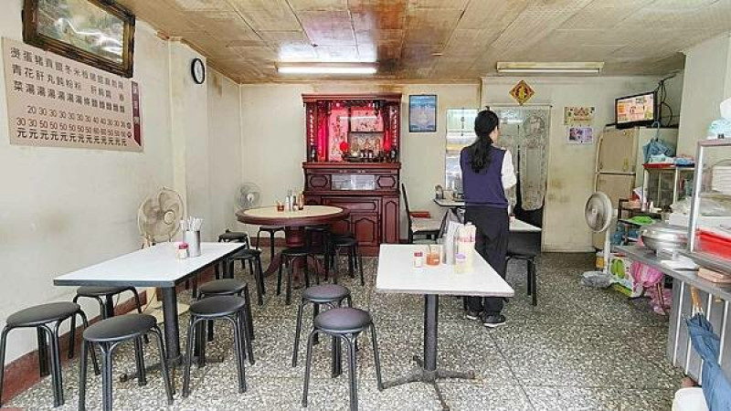 【萬華美食】70巷麵店-超過50年老字號，沒有店名沒有招牌的老麵店