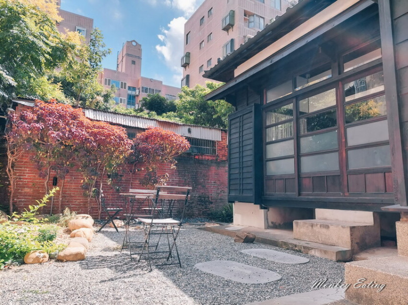 【新竹美食】李克承博士故居a-moom｜80年日式老宅主打微熱山形吐司，享受庭院咖啡下午茶 - 貪吃猴的幻想