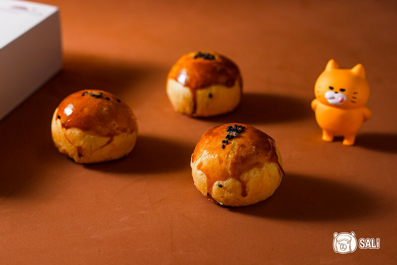 J.L. 手作烘焙｜中秋佳節，挑選渾圓如滿月的蛋黃酥，獻上滿盈的愛，台中蛋黃酥推薦