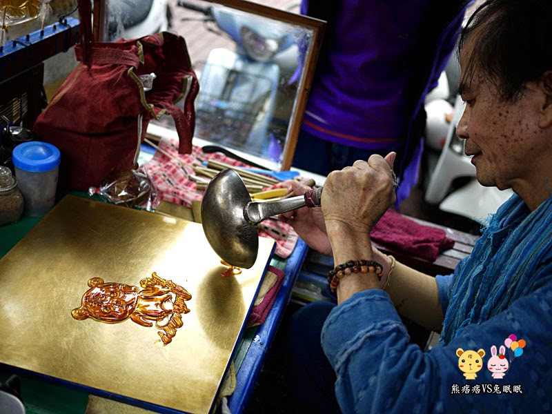 
【台南赤崁樓】逐漸消失的民俗技藝畫糖人，還有客製化圖案
