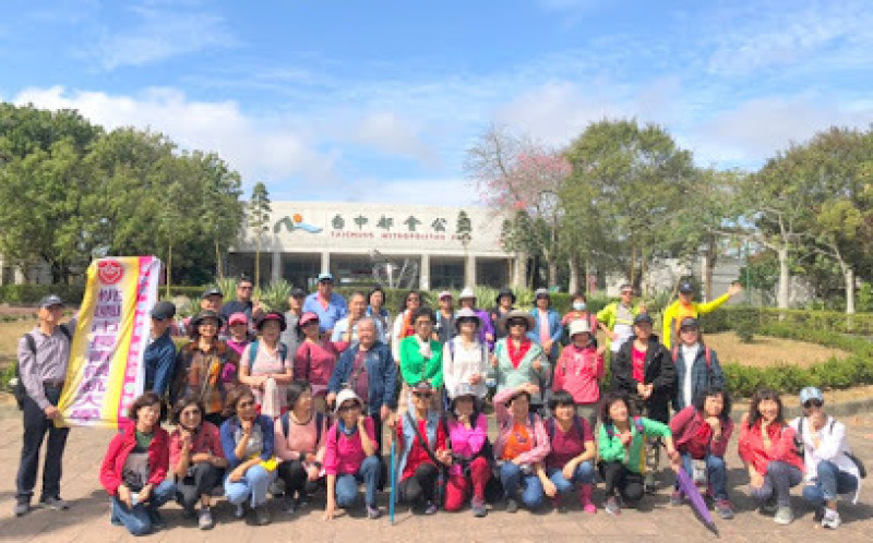 中壢社大週四趴趴走-[台中都會公園]-輕旅遊.拍拍樂