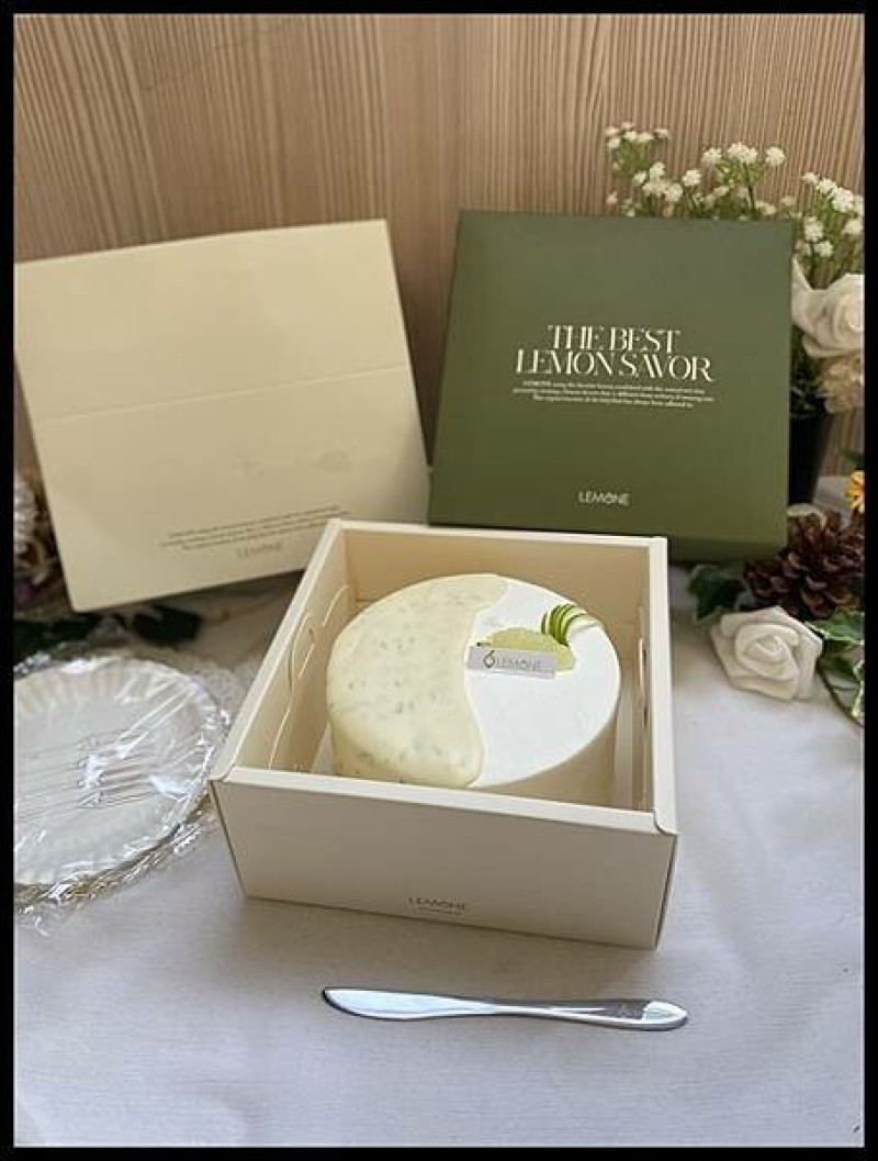 【私宅甜點推薦】【Lemone 鹿檬】檸檬浮雲蛋糕,嚐起來柔滑細膩如浮雲,輕甜不膩口, 嚐上一口宅在家的心情瞬