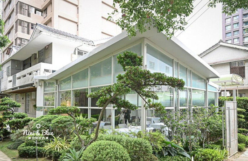 台中法式料理平日午間套餐980元起，美術館巷弄的美軍宿舍老宅玻璃屋